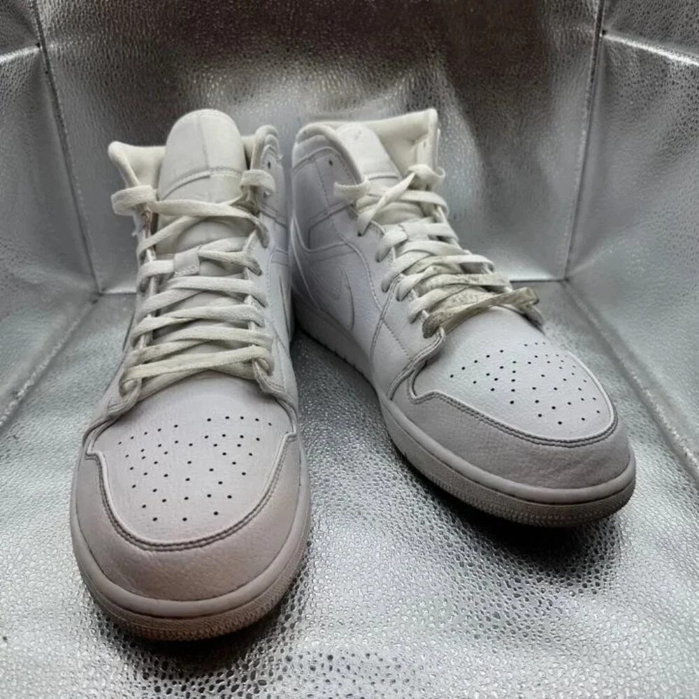 Nike product pair